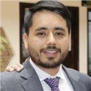 Profesor especializado en cátedra administrativa y profesional énfasis en gerencia y desarrollo organizacional especialista en innovación y emprendimiento